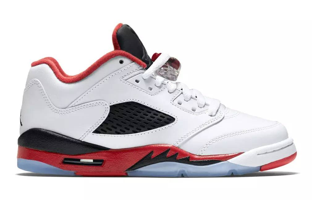 yeezy和nmd哪个舒服,yeezy会不会走nmd的老路