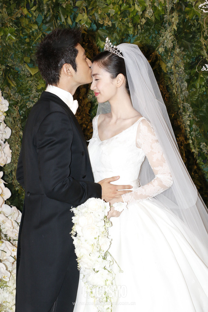 穿3k块和30w的婚纱结婚，谁更幸福？