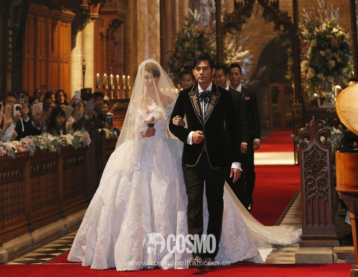 穿3k块和30w的婚纱结婚，谁更幸福？