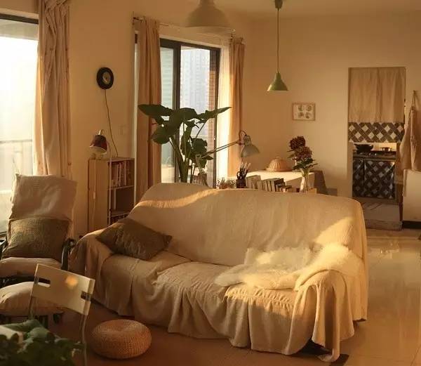 从出租屋搬到自己已经住过的家,从出租房搬到新家视频