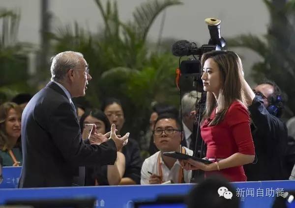 g20杭州峰会车队抵达主会场视频,g20杭州峰会文艺晚会各国元首入场