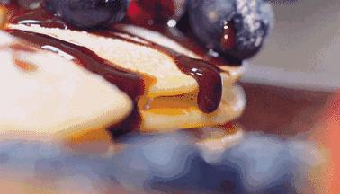 吃饱了才有力气睡觉没毛病,吃饱了才有力气解决事情