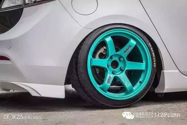 手动马自达3星骋两厢改装,马自达3平民如何改装好看