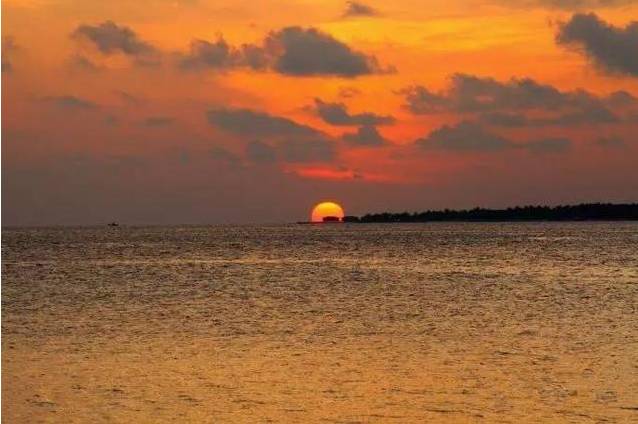 钦州海滨浴场最新视频,钦州有免费海滩吗