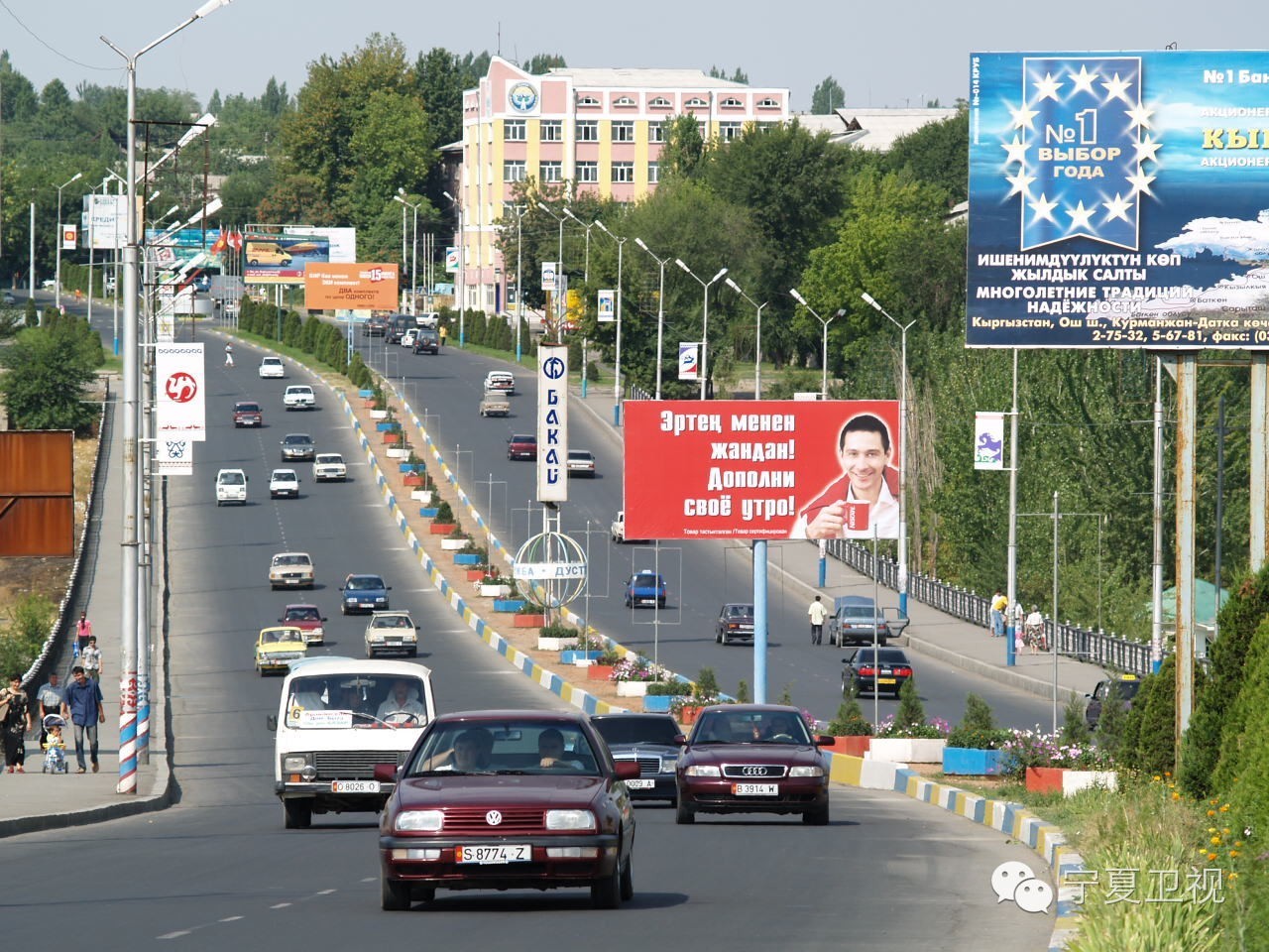 同样是600多公里路程，在这里要比国内多花近一倍的时间|小杜丝路行⑯