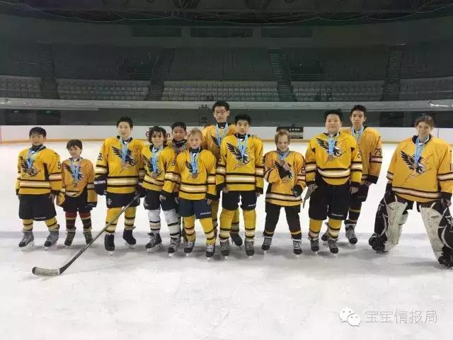 天了噜，学冰球让我的娃超man的！