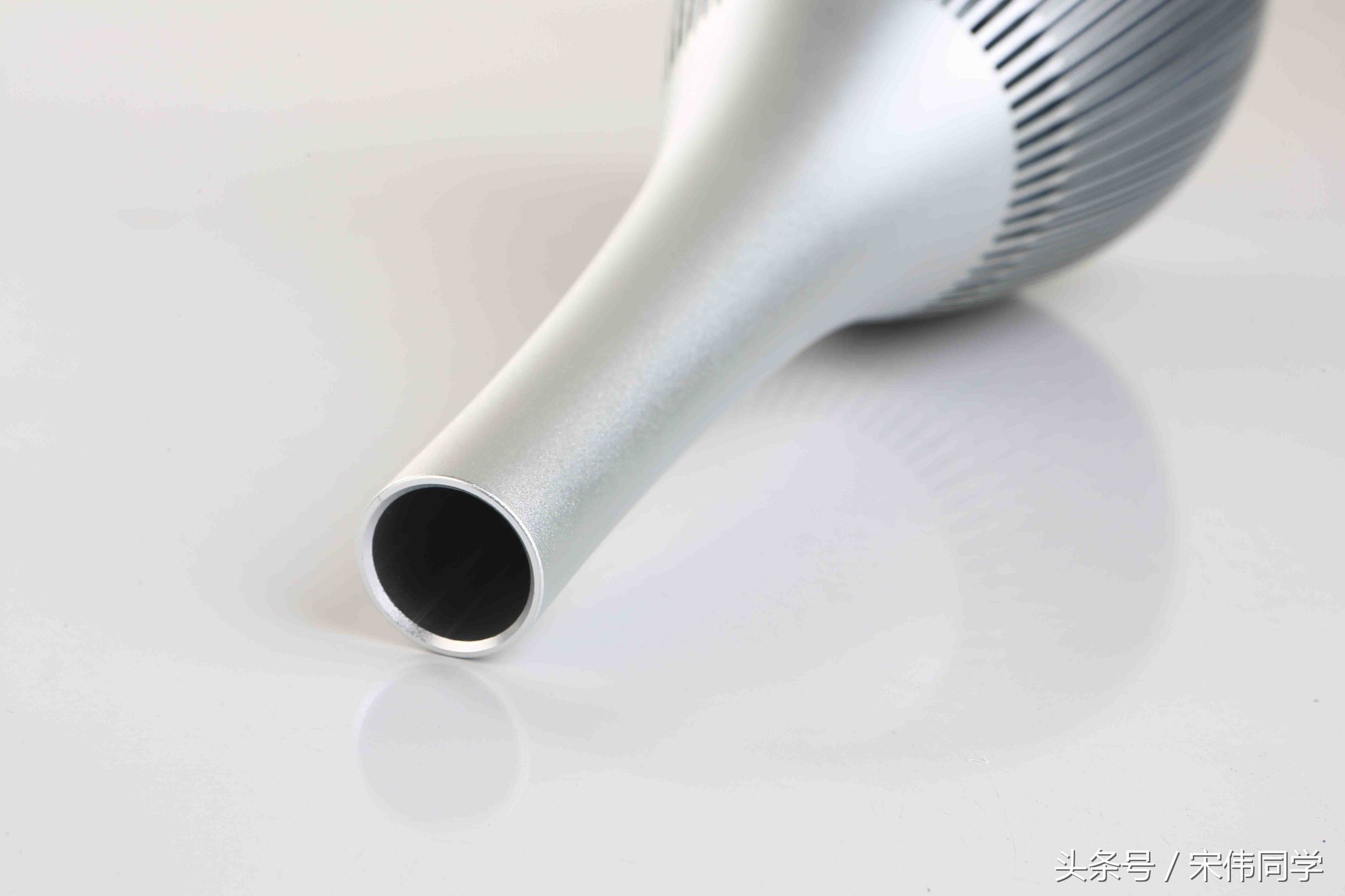 据说这个“花瓶”10个妹子中9个都喜欢！