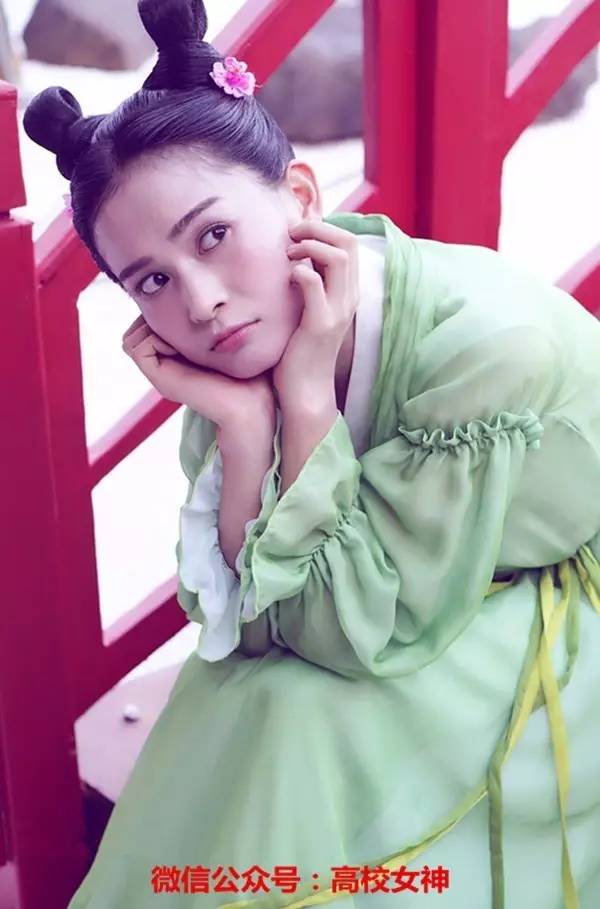 《太子妃》的绿篱，真人竟然这么惊艳，还是同济大学校花？