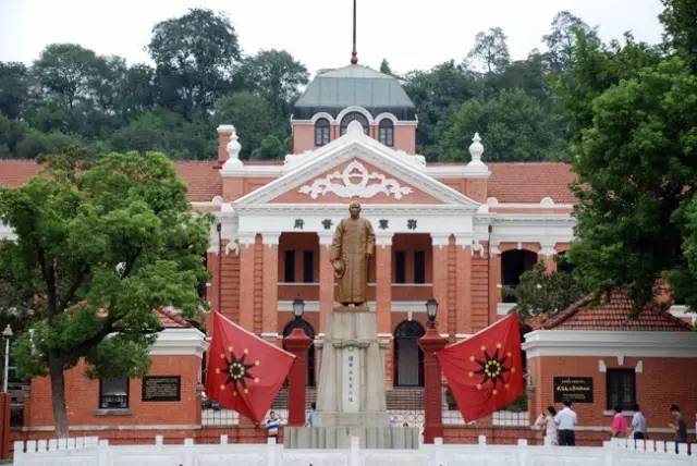 武汉十大漂亮女神,武汉最漂亮的十个女人