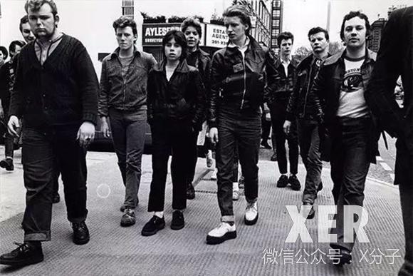 从「FENTY」引起的蝴蝶效应