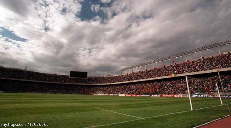 世界足球百大巨星三套阵容,世界足球百大俱乐部排名