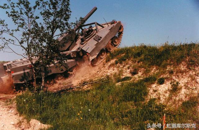 冷战时期的最奇葩坦克,苏联打造最奇葩坦克