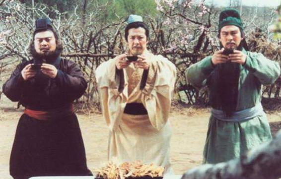 盘点记忆中经典的三人团队（不局限影视作品）