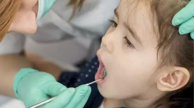 乳牙意外磕掉还长吗,怎样让乳牙快速脱落