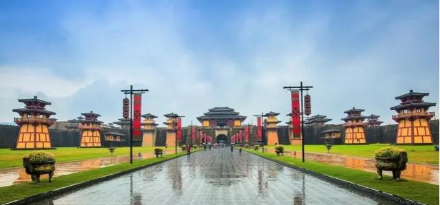 横店影视城全球最大影视基地,亚洲最大的影视基地横店影视城