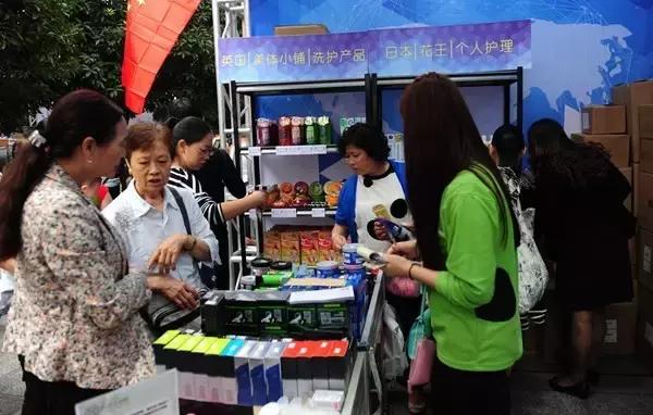 国庆来重庆从你的全世界路过,国庆来了完整视频