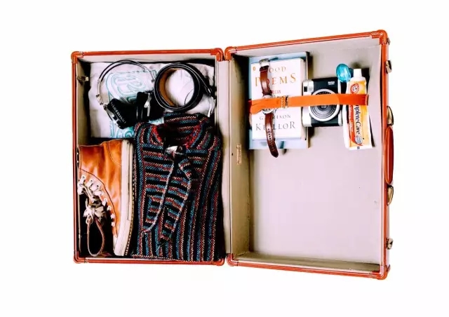 机场转机行李丢了怎么办,机场中转行李需要重新办理托运吗