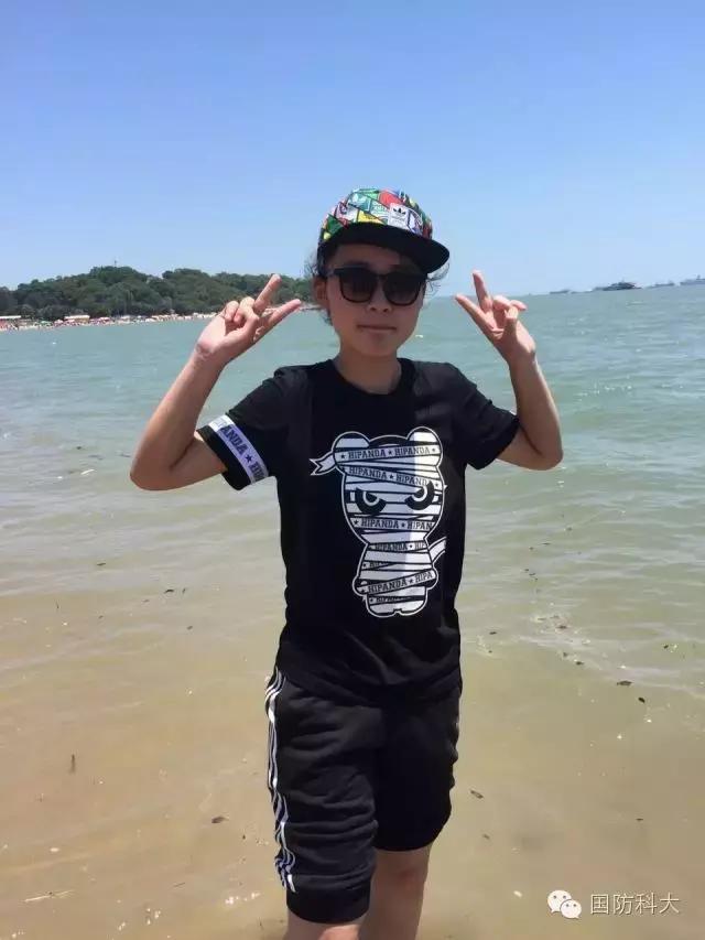 萌漫话女兵，女学霸的从军梦缘来如此