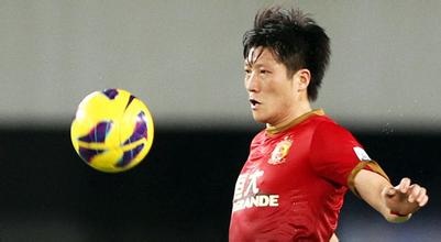 国足巅峰范志毅,国足38岁队长被炮轰