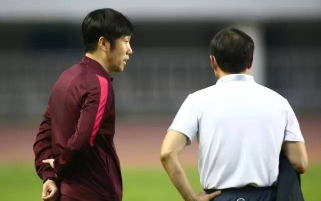 球迷对国足的评价最新,西安球迷评价国足