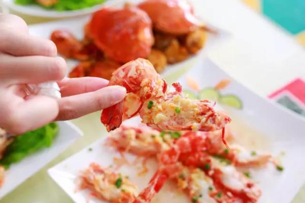 带着婚纱旅行攻略,带着婚纱去旅行拍照