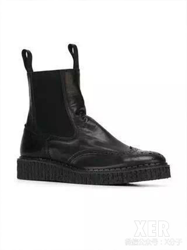 从「FENTY」引起的蝴蝶效应