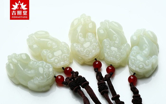 翡翠貔貅吊坠怎么开光,貔貅吊坠开光认主