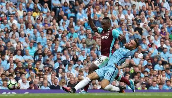 在英伦,在英伦展示天赋