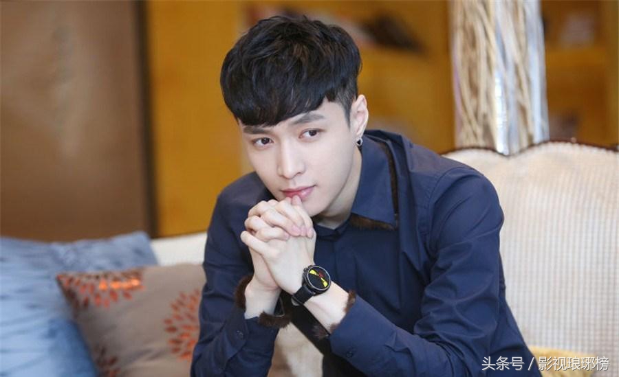 华语乐坛第一人鹿晗,张艺兴鹿晗王俊凯谁更火