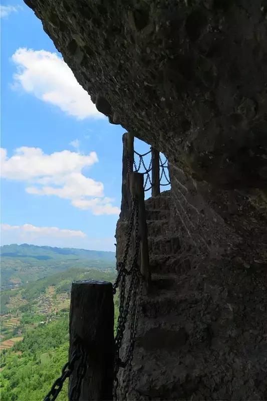 如果你来广元，我才不带你去剑门关嘞！