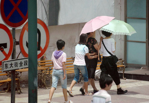 璀︽儠鍚勭浣庝环鏃呮父闄烽槺,涓浗鏃呮父闄烽槺鎬庝箞澶勭悊