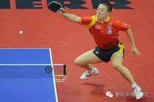 打乒乓球双脚一般多宽,打乒乓球两腿分多宽