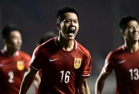 黄博文国足对卡塔尔,黄博文世预赛世界波绝杀韩国