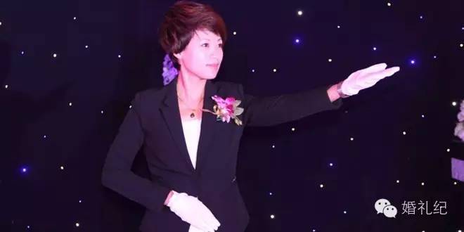 报价8999，68项消费，婚庆公司说一项都省不了