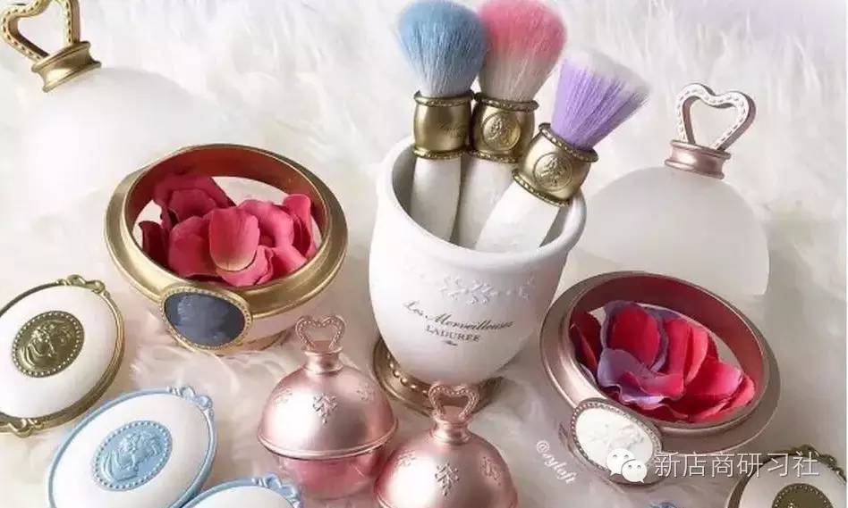 法国购物中心大全,法国巴黎的几大购物中心