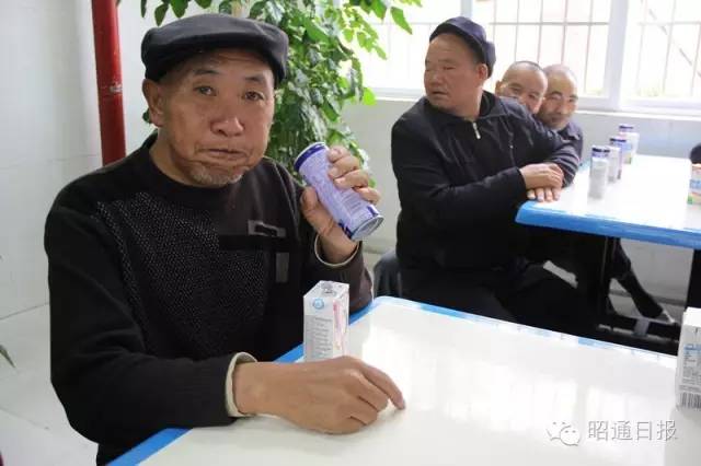 满60岁欢迎免费来蒸，昭通这家养生馆重阳节向老年人发福利！