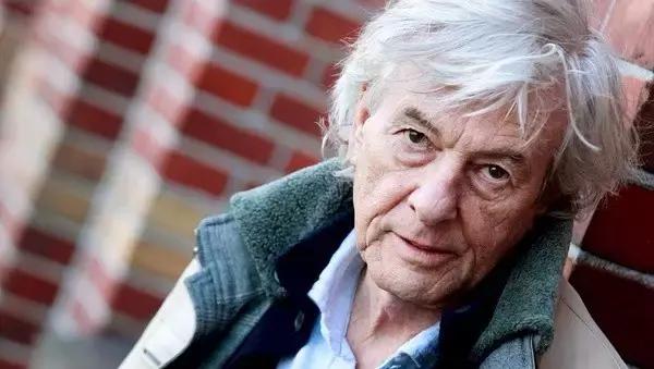 今年我最欣赏的一部片，送给每个不自由的你