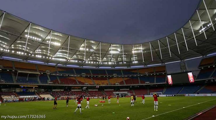 世界足坛十佳球视频,世界足球百大巨星三套阵容