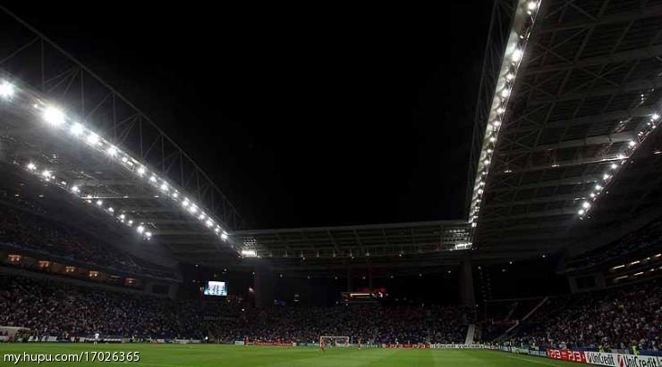 世界足坛十佳球视频,世界足球百大巨星三套阵容