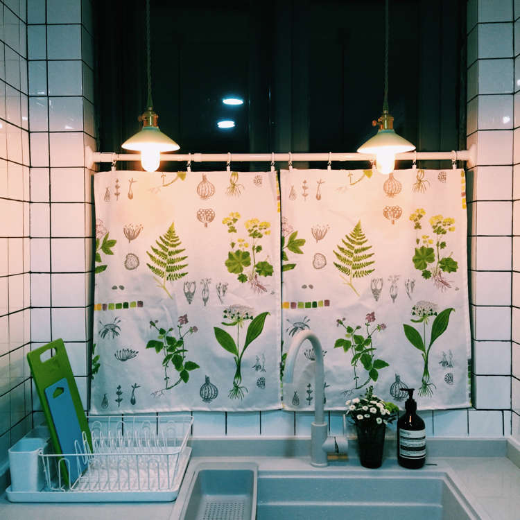 厨房窗户用什么窗帘,厨房窗户做什么窗帘