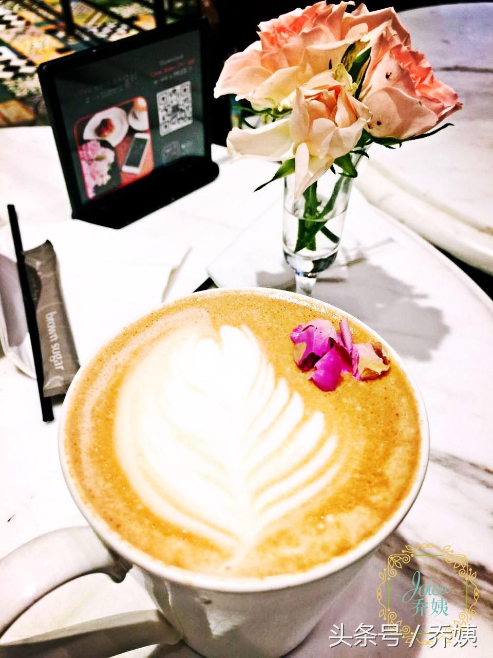 吃一口都是醇厚的红玫瑰味道,吃一口满口玫瑰香