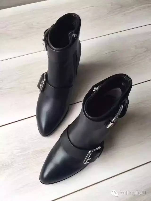 闹，你们要的靴子来了