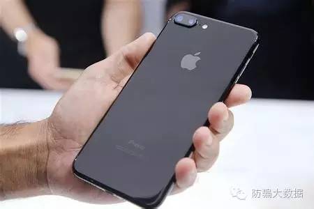 买iphone7怎样防止被骗,找人代购周边被骗该如何处理