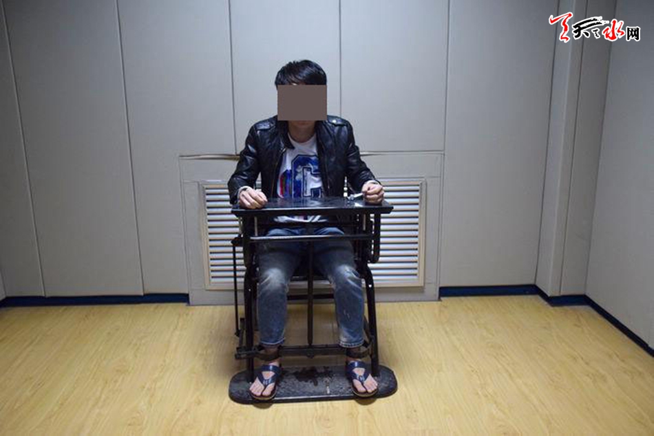 非法经营假烟四十万,非法经营假烟25万以上