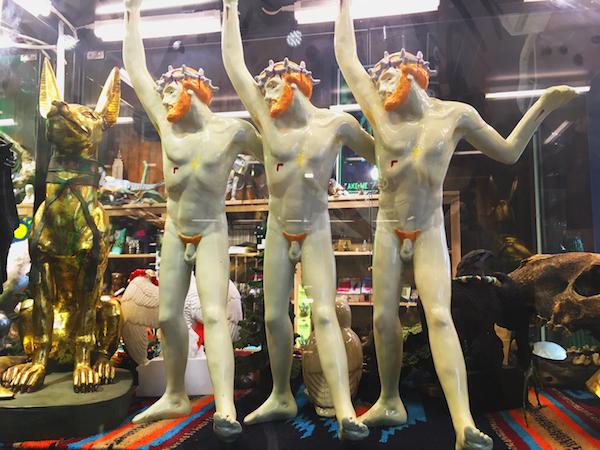 为什么很多人喜欢丧尸片,为什么丧尸会让人感到恐惧