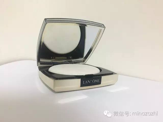 女生包里必备的迷你小物件推荐,好看又实用的小物件随身携带