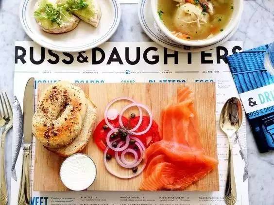 在上海想念成都,在上海想念家乡