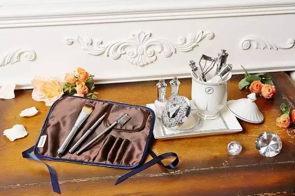 适合颜控的单品 (颜控单品)