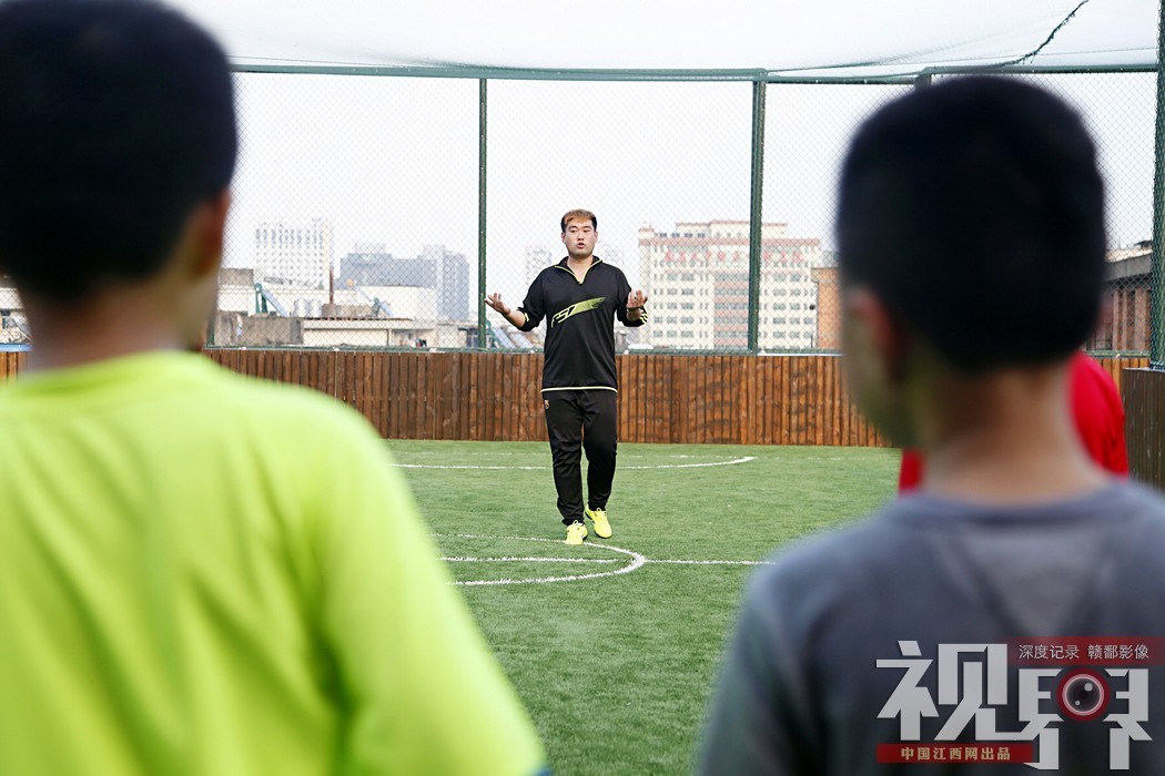 视界南昌踢球者，草根的梦，中国足球还有戏？