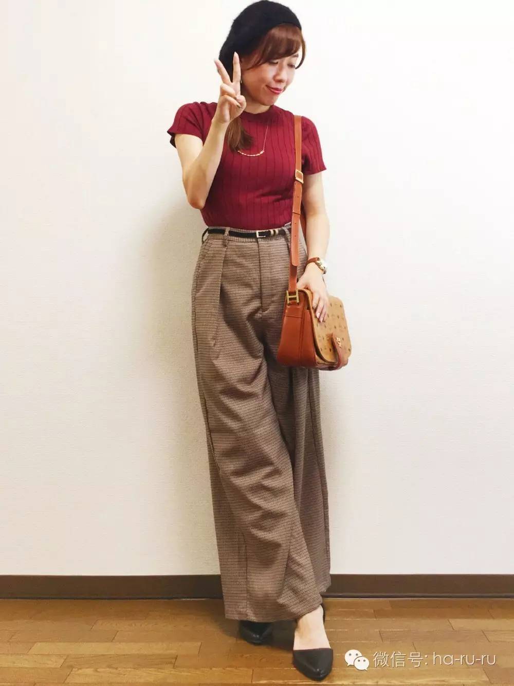 mcm的包包应该怎么搭配,mcm包包穿搭